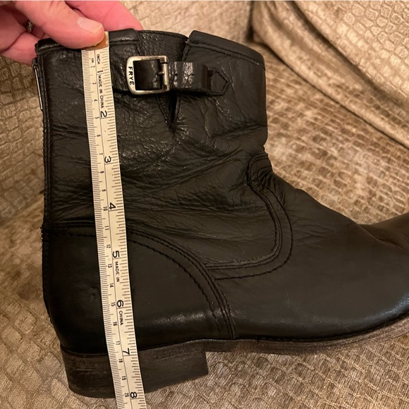 Frye Women's Pippa Black Leather Buckle ankle boots - Picture 4 of 13